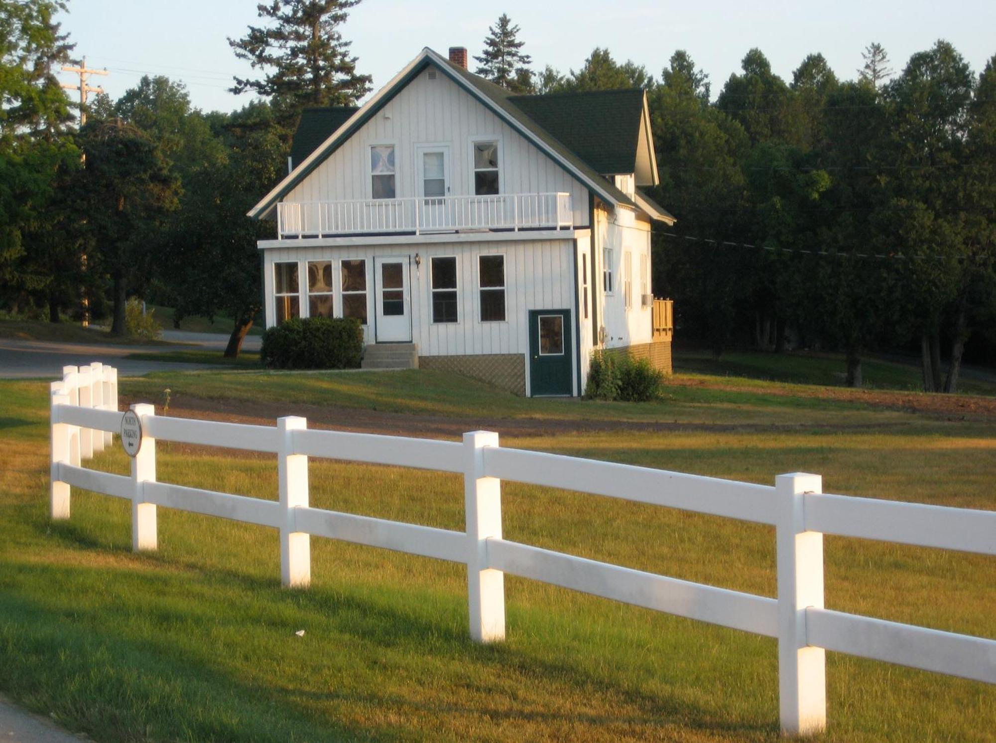Birchwood Lodge Sister Bay Buitenkant foto